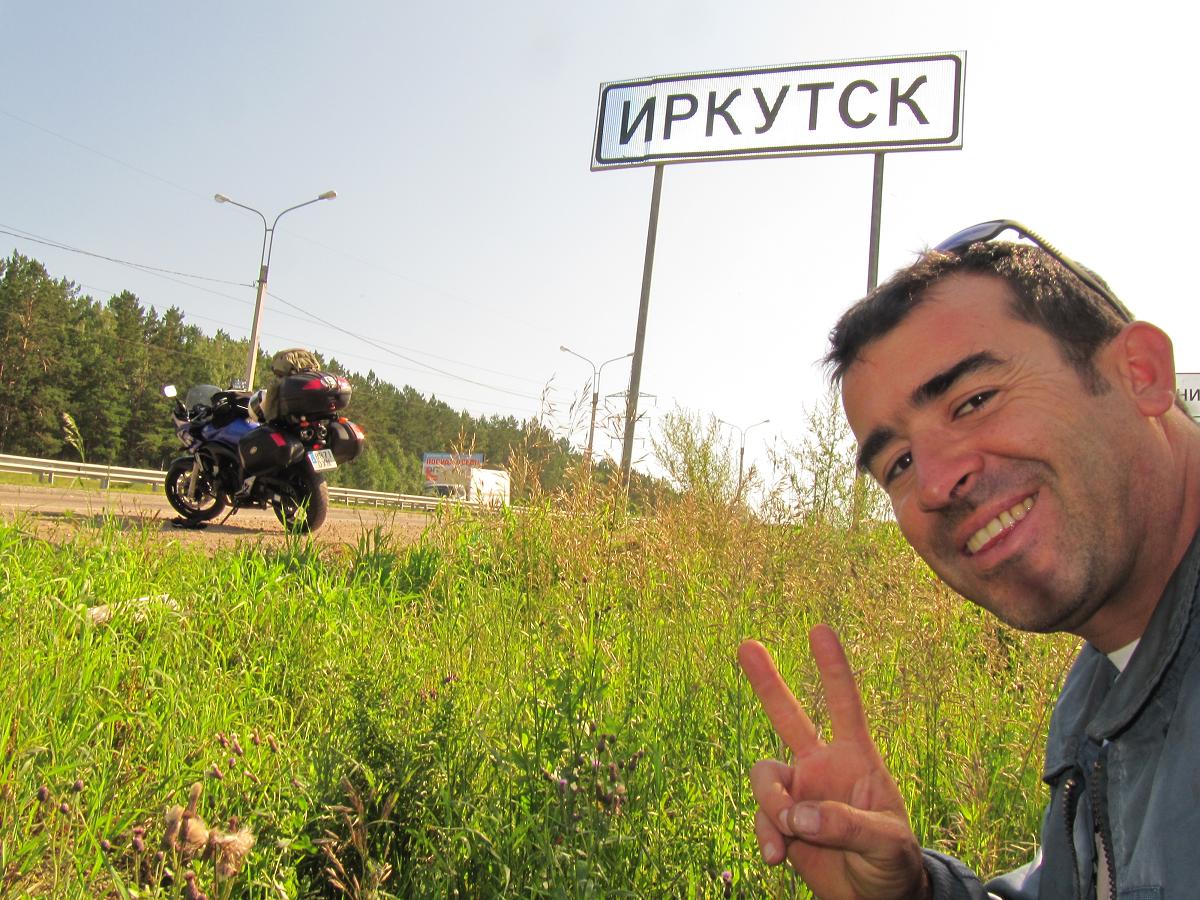 Folixa Astur y Topalante en Irkutsk, Siberia, Rusia.  Folixa Astur en Irkutsk, Siberia, Rusia. Folixa Astur в Иркутске. Сибирь. Россия.