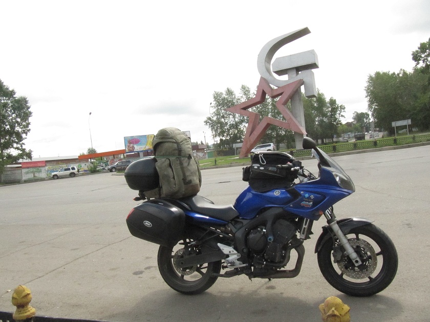 Folixa Astur saliendo de Irkutsk, Siberia, Rusia. Folixa Astur оставив Иркутск, Сибирь, Россия.