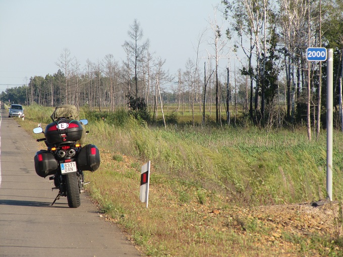 Folixa Astur en el PK 2000 de la M58, dirección Khabárovsk, Rusia. "Фолиха Астур" В километре 2000 м 58 направление Хабаровск, Россия.  