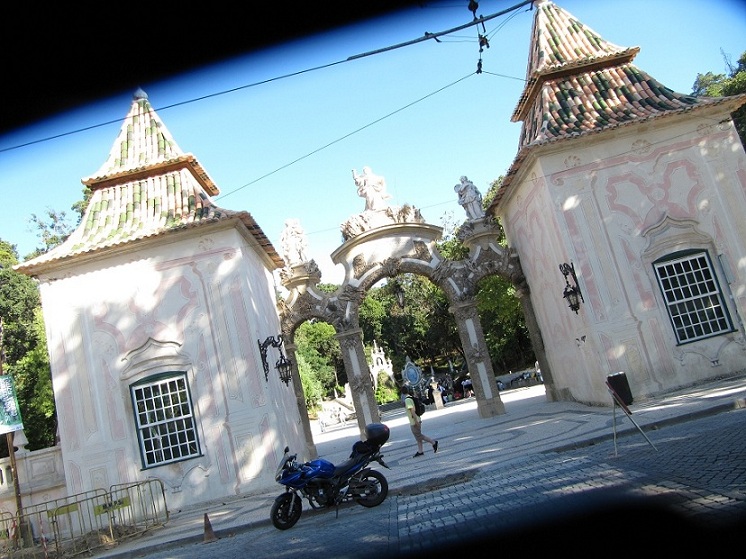 Folixa Astur en Portugal.