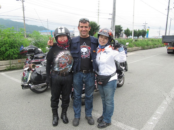 Motoristas koreanas y Topalante.