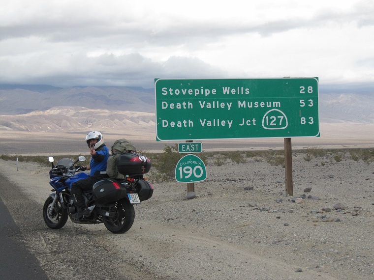 Folixa Astur en Death Valley-Valle de la Muerte, CA, EEUU.