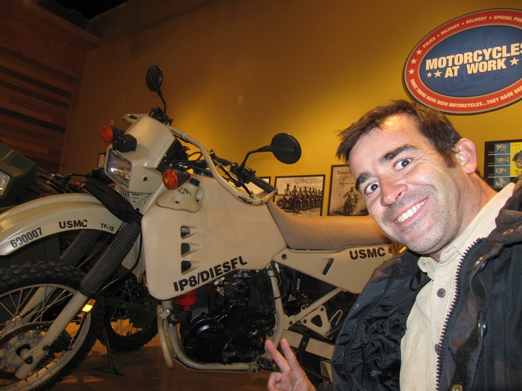 La M1030 tiene un peso ligero, es resistente, comercial, todo terreno, basada en la Kawasaki KLR 650, modificada para uso militar. Proporciona un medio alternativo de transporte de mensajes, documentos, y carga ligera entre las unidades (militares) La M1030 también puede ser utilizada para transportar observadores adelantados, la policía militar y personal de reconocimiento. El tamaño y la construcción de la M1030 permite una gran movilidad en todas las vías y terrenos a campo traviesa