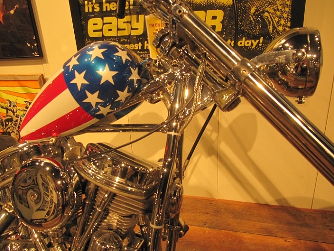 Gran Capitán. Motocicleta original utilizada por Peter Fonda en la película Easyrider. (1969)