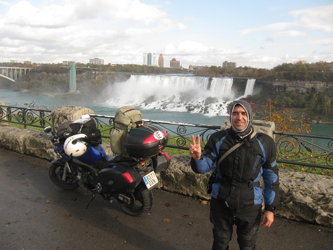  Cataratas del Niágara / Niagara Falls ON, Canadá.