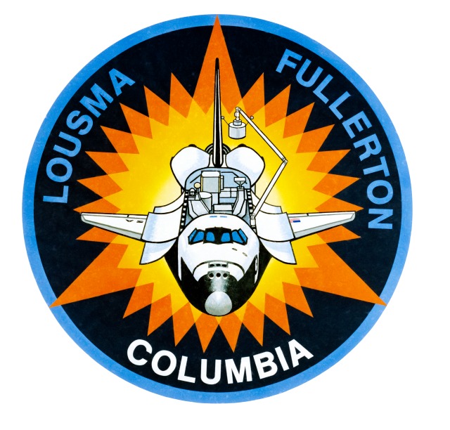 MISION STS-3> [Third Shuttle Mission/Office of Space Science-1(OSS-1)] LANZAMIENTO: 22 de marzo de 1982>ATERRIZAJE: White Sands, Las Cruces, NM> TRIPULANTES:Jack Lousma, C. Gordon Fullerton> MILLAS RECORRIDAS: 3.335.000  Primer lanzamiento con el tanque externo sin pintar, y el único aterrizaje en la Base Espacial de White Sands en Las Cruces (Nuevo México). Pruebas de los sistemas espaciales del transbordador para calificación de los vuelos operacionales. Pruebas de sistemas de manipulación remota y mediciones de la respuesta térmica en órbita en diferentes posiciones de la conductividad del sol.  Testing of remote manipulator system and measurements of thermal response of orbiter in various attitudes to sun conducted. Get Away Special test canister and Spacelab pallet-mounted experiments for NASA's Office of Space Science-1 (OSS-1) carried in payload bay. OSS-1 obtained data on near-Earth space environment, including contamination (gases, dust, etc.) introduced into space by orbiter itself. Other experiments: Monodisperse Latex Reactor (MLR), Electrophoresis Equipment Verification Test (EEVT), Heflex Bioengineering Test (HBT) and first Shuttle Student Involvement Program (SSIP) experiment. Problems encountered: space sickness, malfunctioning toilet, thermostat difficulty and unexplained static interfering with crew sleep. Auxiliary power unit registered overheating during ascent, but functioned properly during descent. 