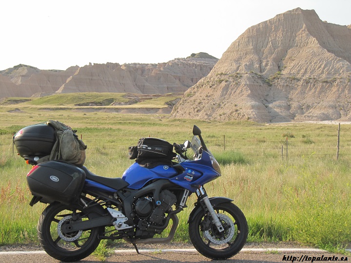 Folixa Astur en Badlands National Park, Dakota del Sur, EEUU.Folixa Astur en Badlands National Park, Dakota del Sur, EEUU. Badlands National Park, South Dakota, USA.