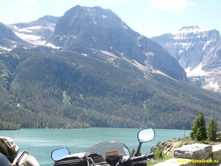  Carretera "Going to the Sun Road", Glacier National Park, MT, USA.