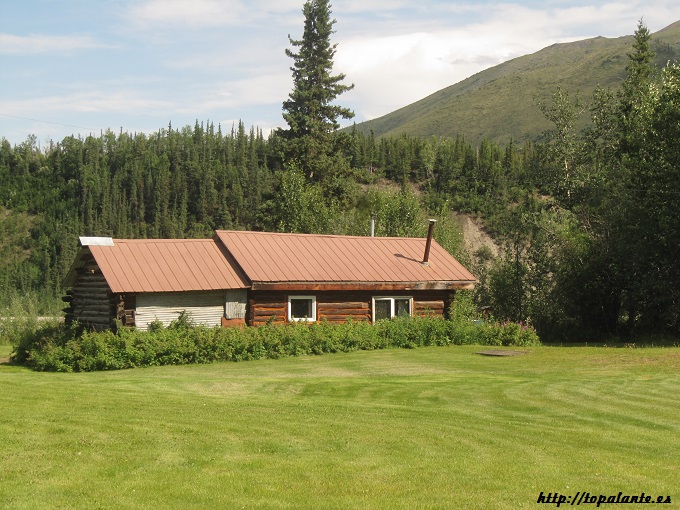 Wiseman, AK, USA.