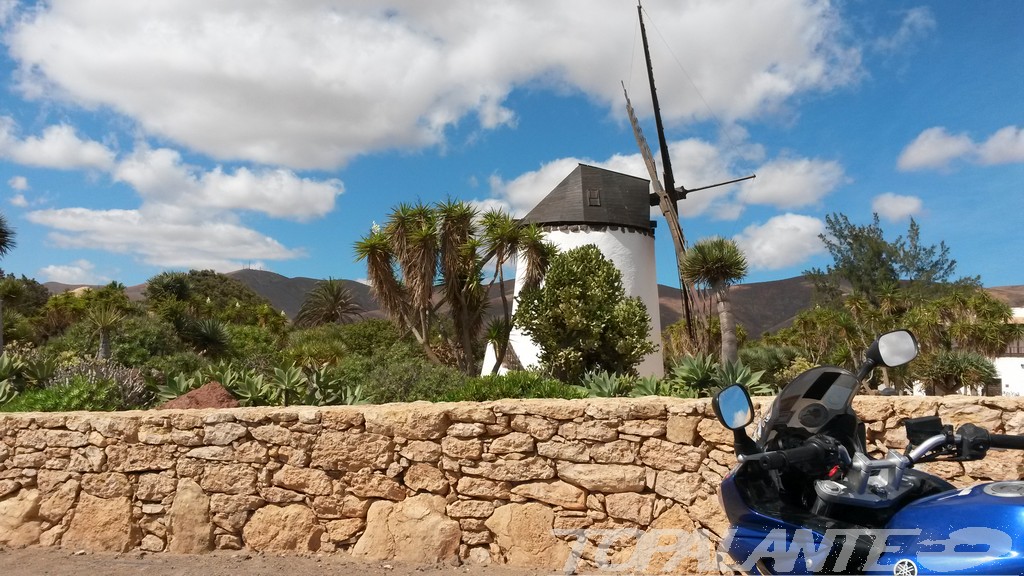 Folixa Astur en Tuineje, Fuerteventura. Islas Canarias.