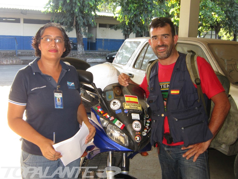 Topalante y la Aduana salvadoreña.