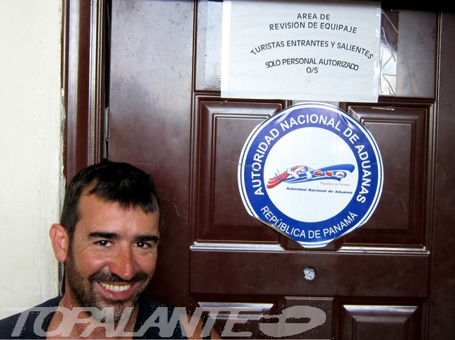 Topalante entrando en Panamá.