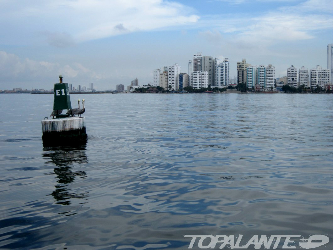 Arribando a Cartagena de Indias, Colombia.