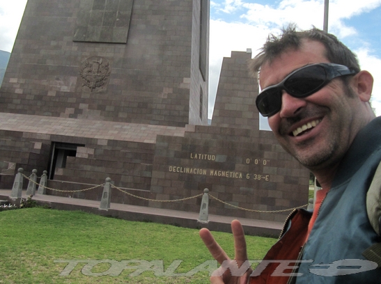 Topalante en la Mitad del Mundo, Pichincha, (Quito), Ecuador.