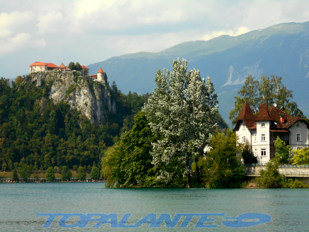 Blejsko jezero,Slovenija. / Lago de Bled, Eslovenia.