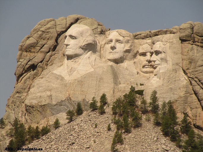 Mount Rushmore National Memorial, South Dakota, USA.